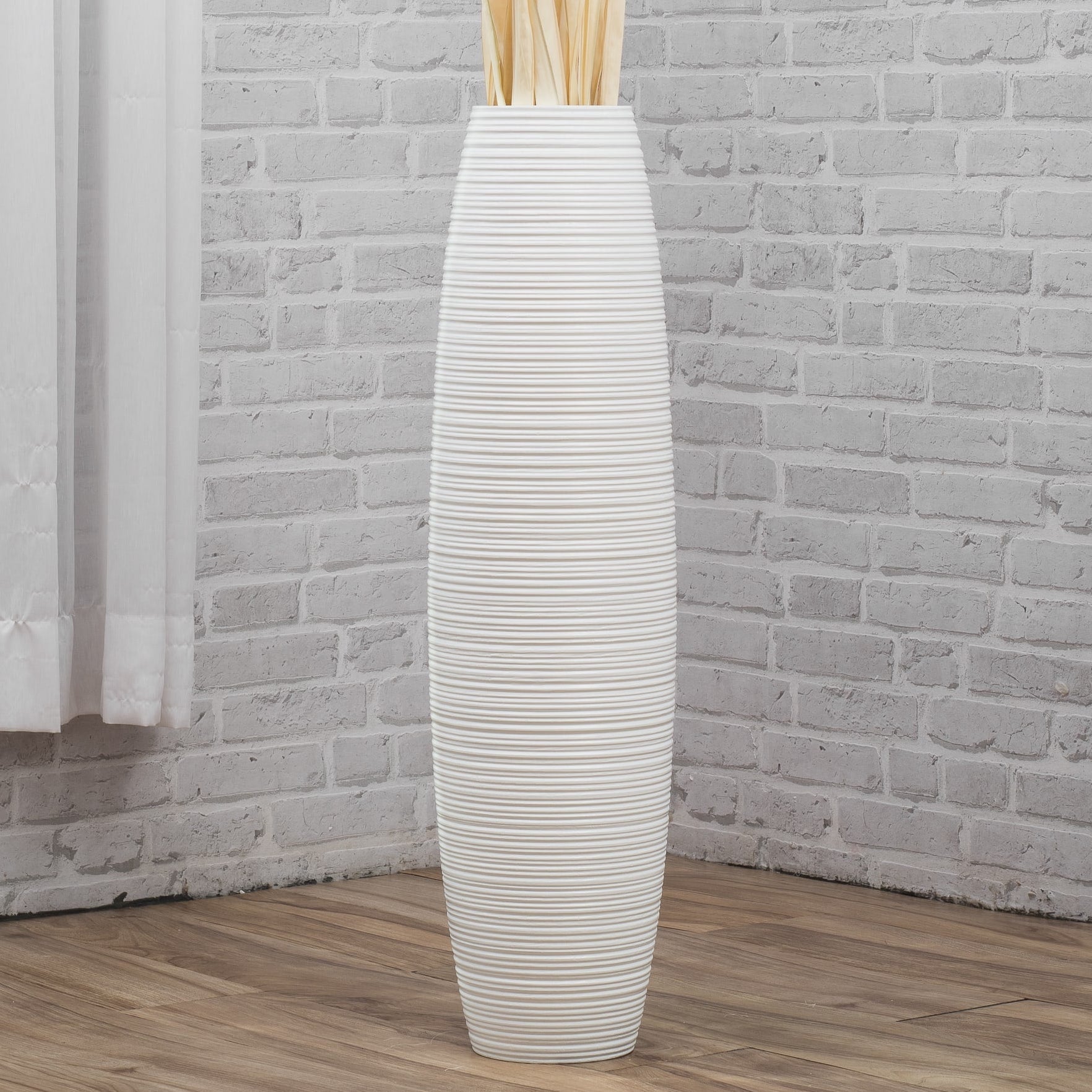 Large Mango Wood Floor Vase – Handcrafted Decorative Highlight from Thailand, 65 cm