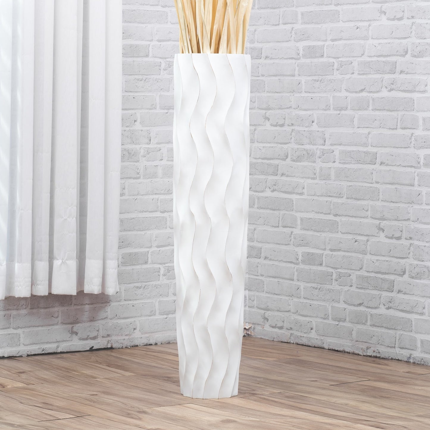 Large Mango Wood Floor Vase – Handcrafted Decorative Highlight from Thailand, 85 cm