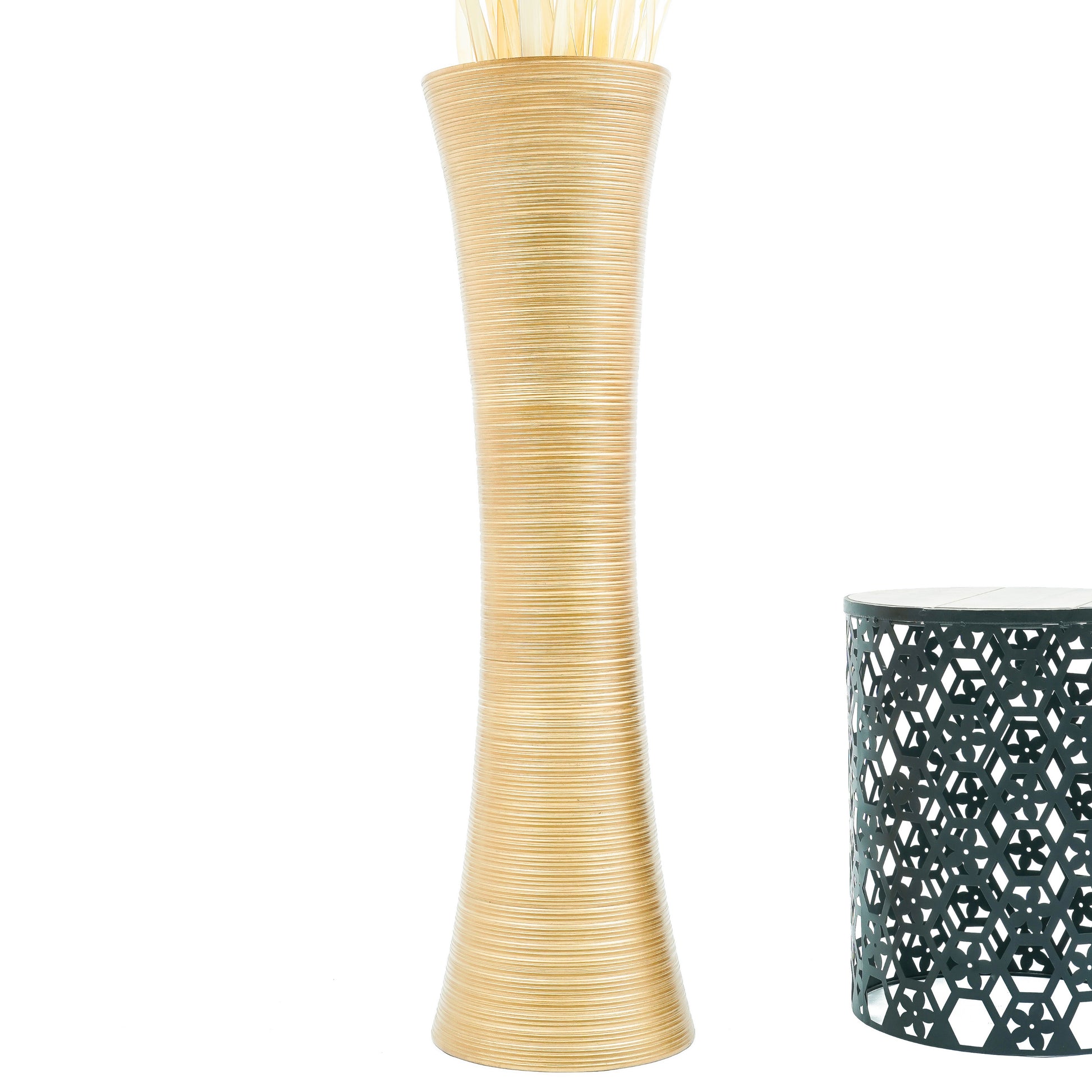 Large Mango Wood Floor Vase – Handcrafted Decorative Highlight from Thailand, 105 cm