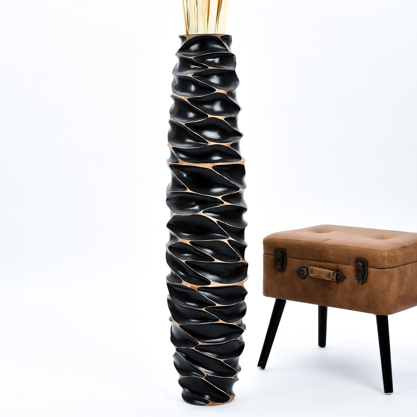 Large Mango Wood Floor Vase – Handcrafted Decorative Highlight from Thailand, black, 105 cm