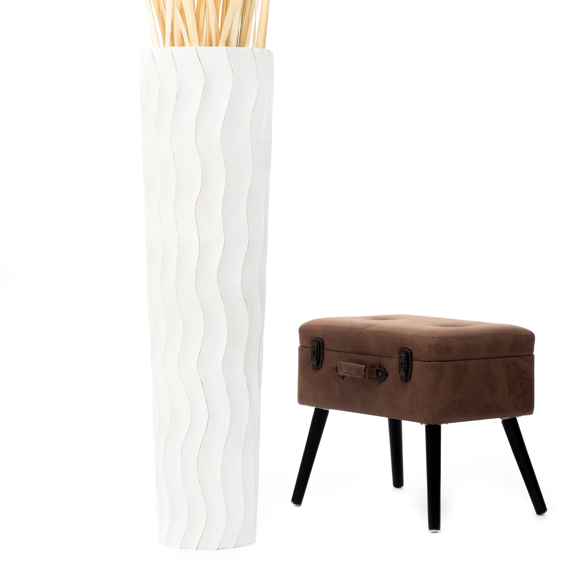 Large Mango Wood Floor Vase – Handcrafted Decorative Highlight from Thailand, 105 cm