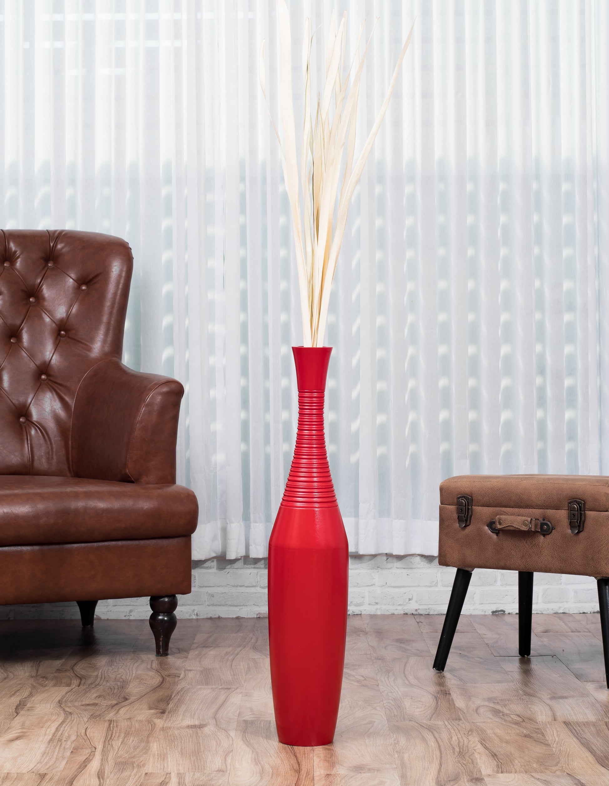 Large Mango Wood Floor Vase – Handcrafted Decorative Highlight from Thailand, 65 cm