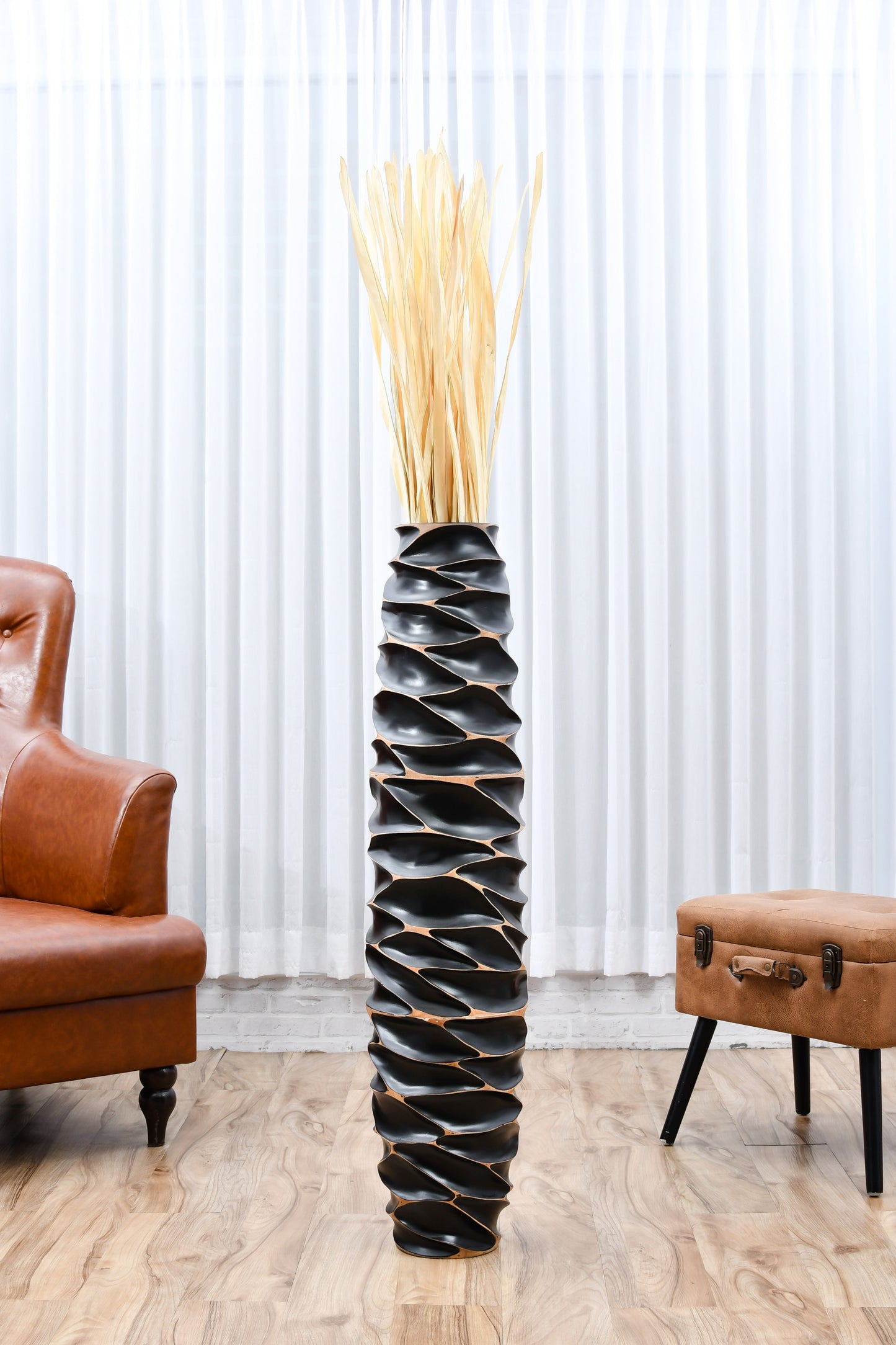 Large Mango Wood Floor Vase – Handcrafted Decorative Highlight from Thailand, black, 105 cm