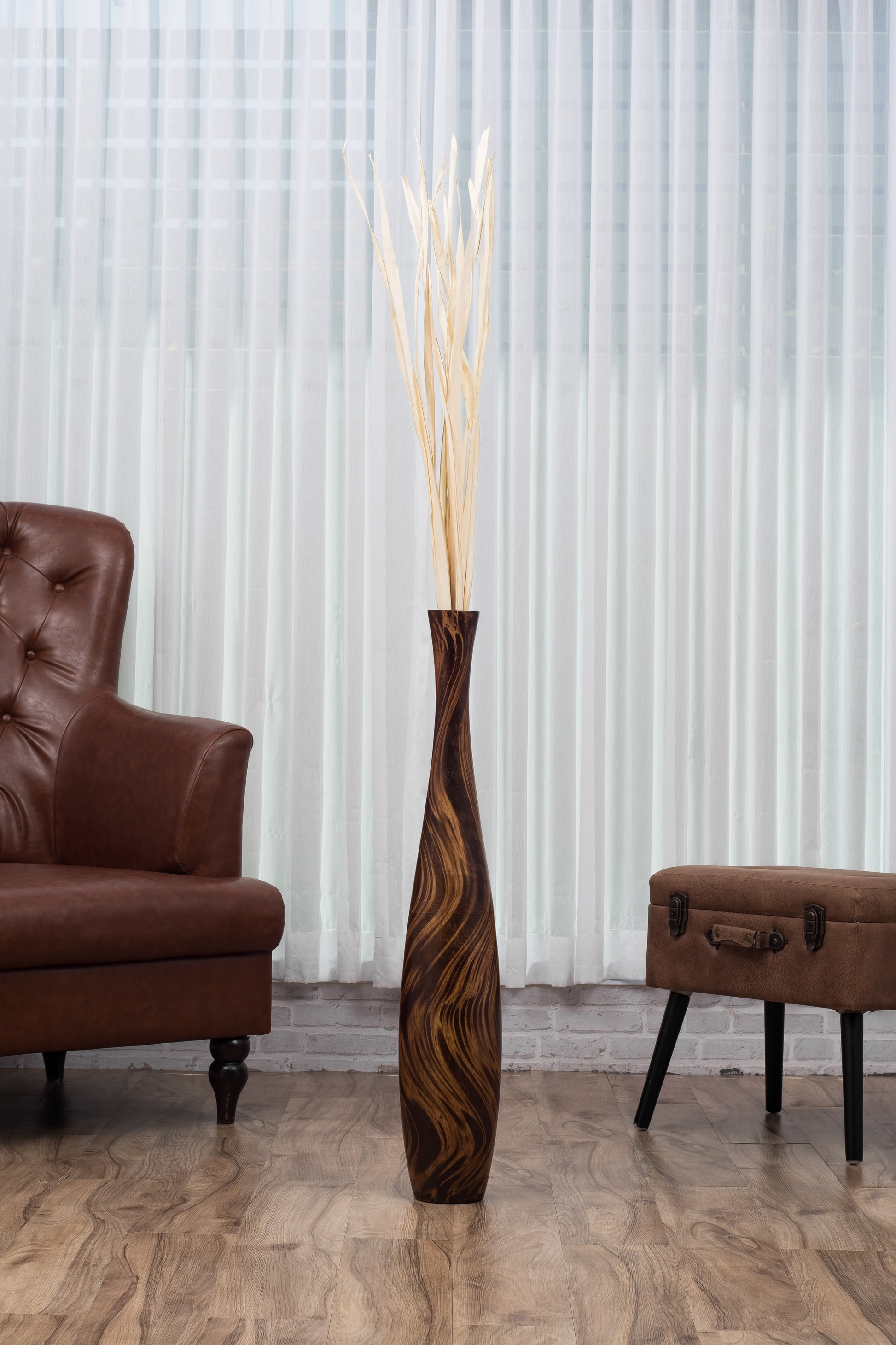 Large Mango Wood Floor Vase – Handcrafted Decorative Highlight from Thailand, 85 cm