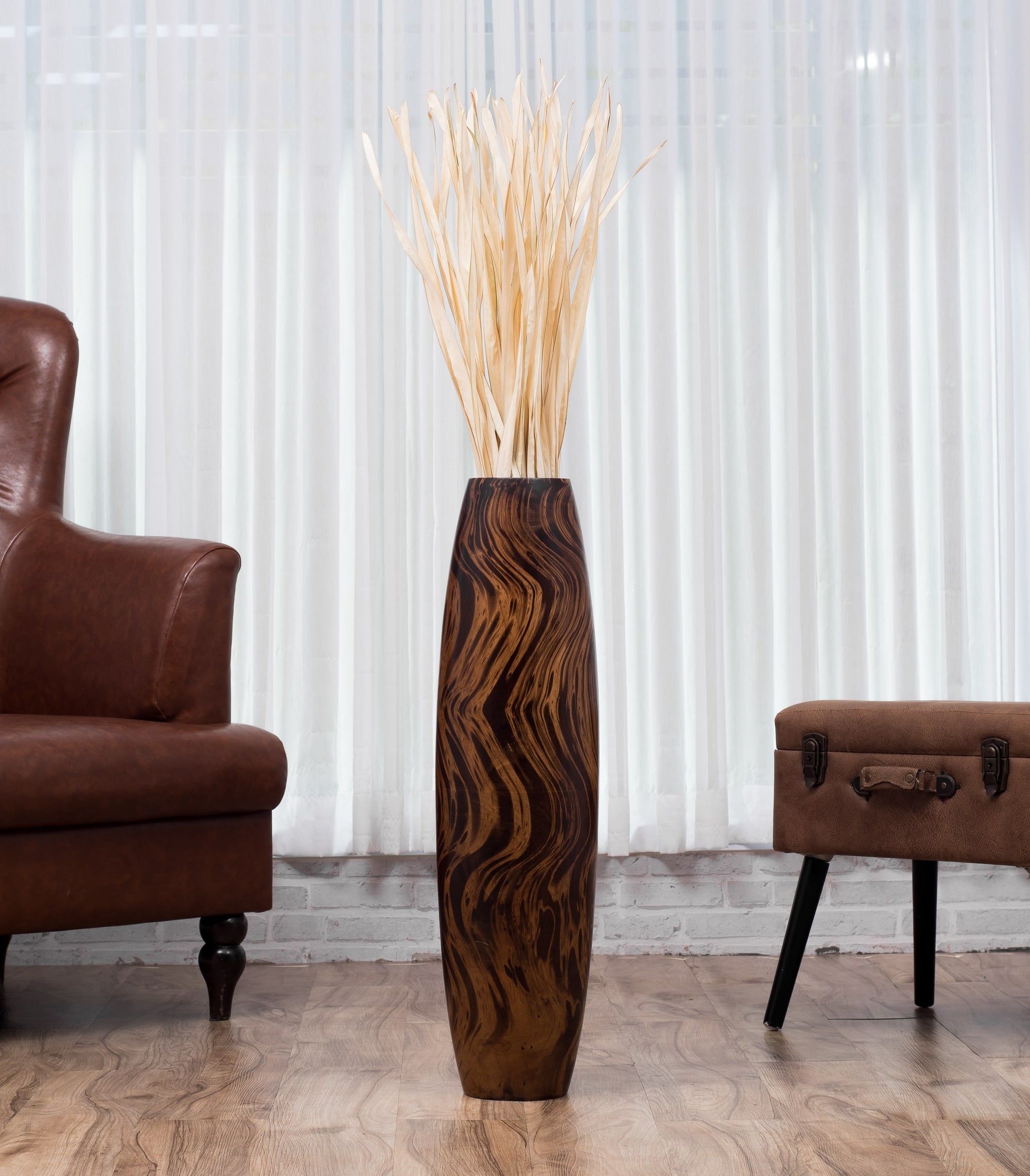Large Mango Wood Floor Vase – Handcrafted Decorative Highlight from Thailand, 65 cm