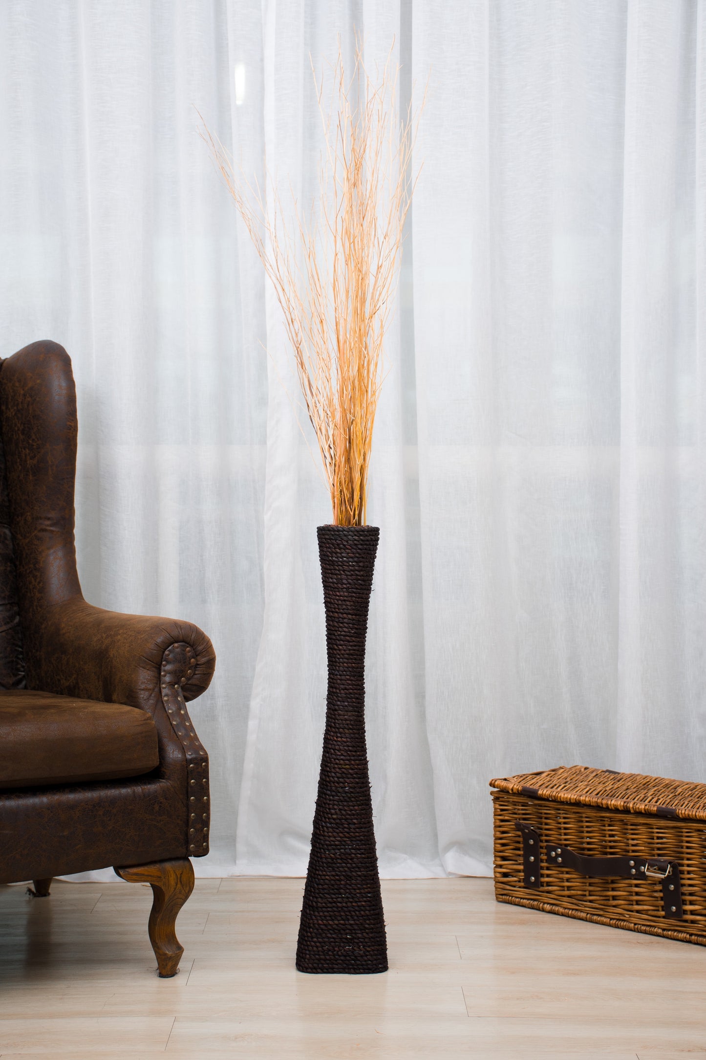 Large & Tall Floor Vase Made of Water Hyacinth and Bamboo – Handwoven Decorative Stand Vase for Dried Flowers & Branches, black, 70 cm - Modèle 1