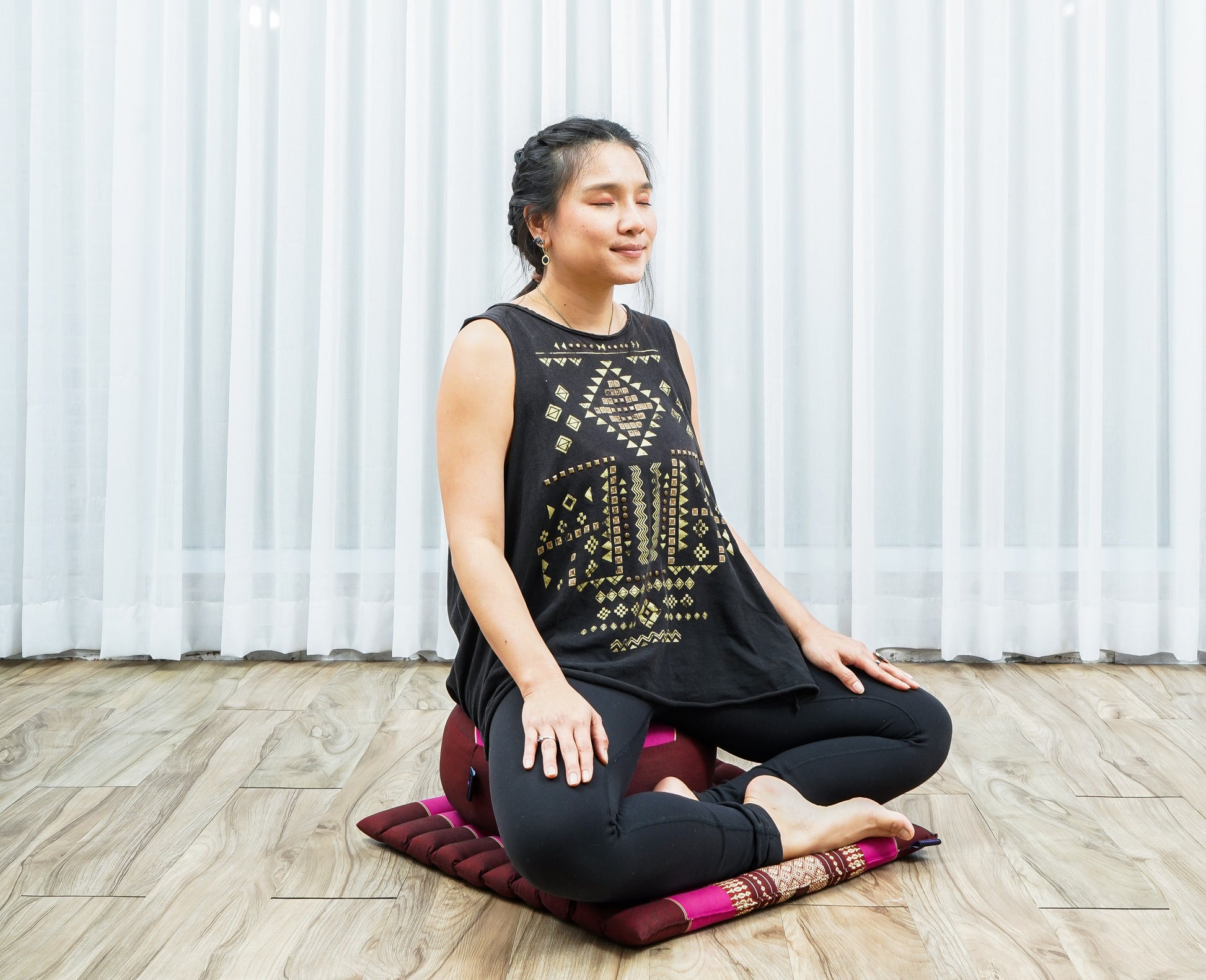 Compact Meditation Cushion Set Made of Kapok – Small Zabuton & Zafu with Cotton Cover, Sf29 - Auburn, Pink