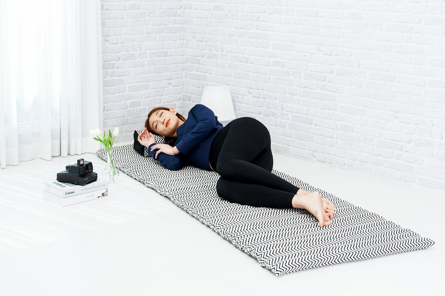 Kapok Roll-Up Mattress – Foldable Sleeping & Relax Mat with Cotton Cover for Home & Outdoor Use, Cbt5 - Black, M: 190x70 cm