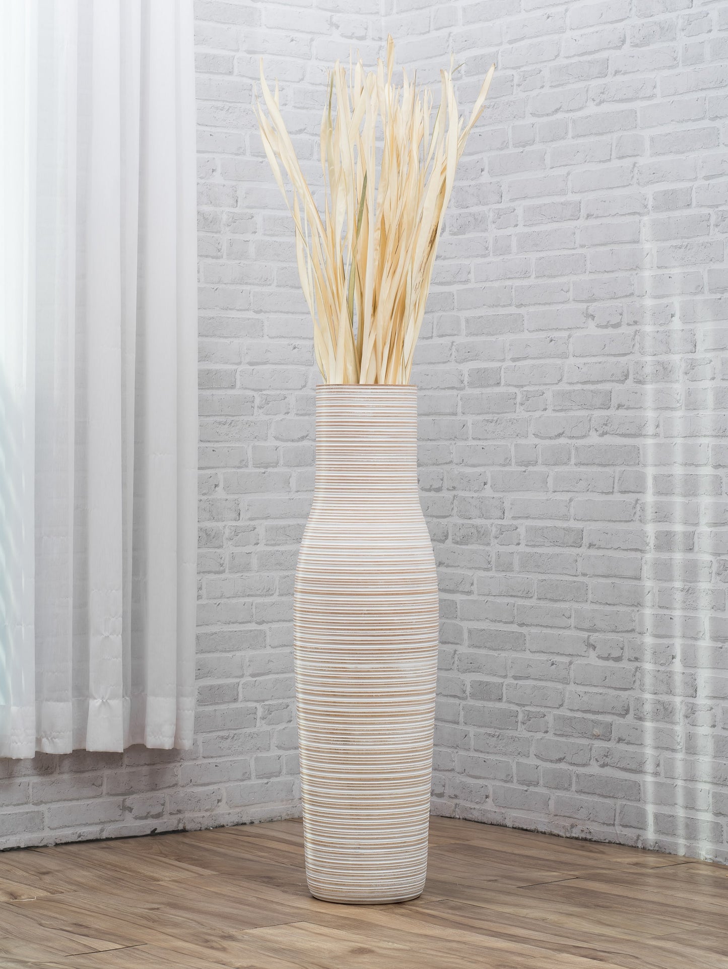 Large Mango Wood Floor Vase – Handcrafted Decorative Highlight from Thailand, 85 cm