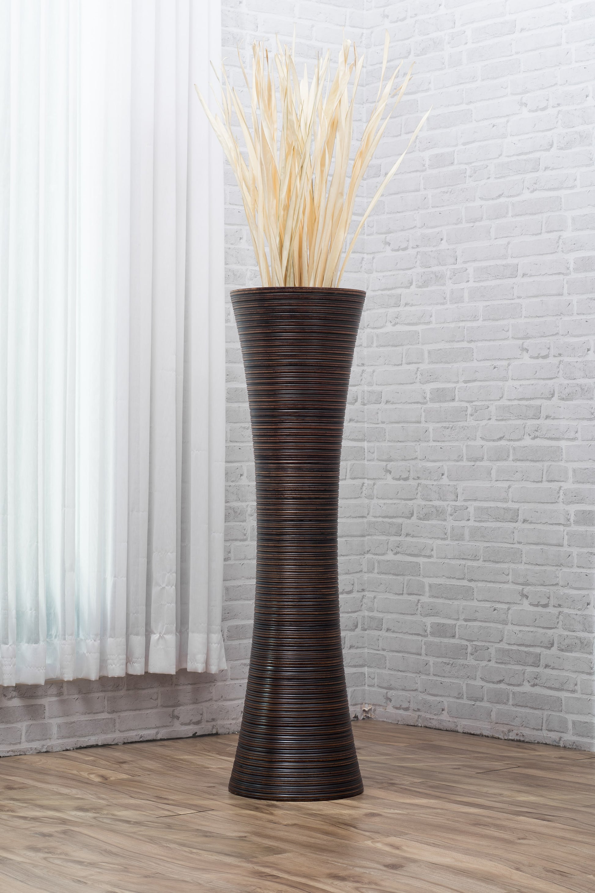 Large Mango Wood Floor Vase – Handcrafted Decorative Highlight from Thailand, 105 cm