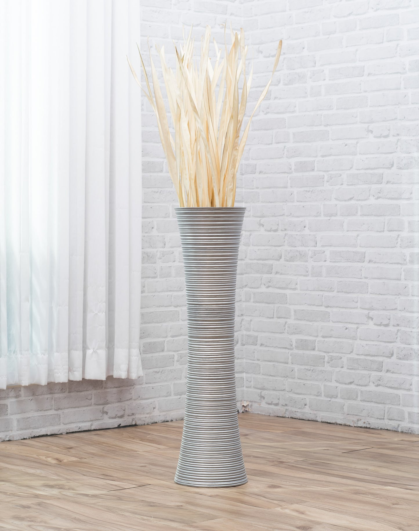 Large Mango Wood Floor Vase – Handcrafted Decorative Highlight from Thailand, 65 cm