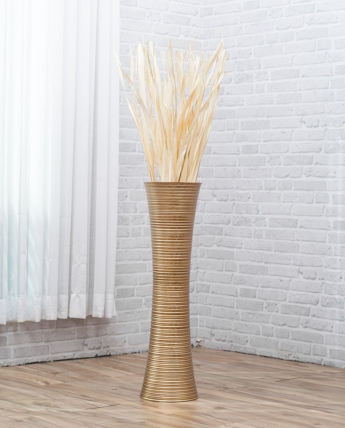 Large Mango Wood Floor Vase – Handcrafted Decorative Highlight from Thailand, 65 cm