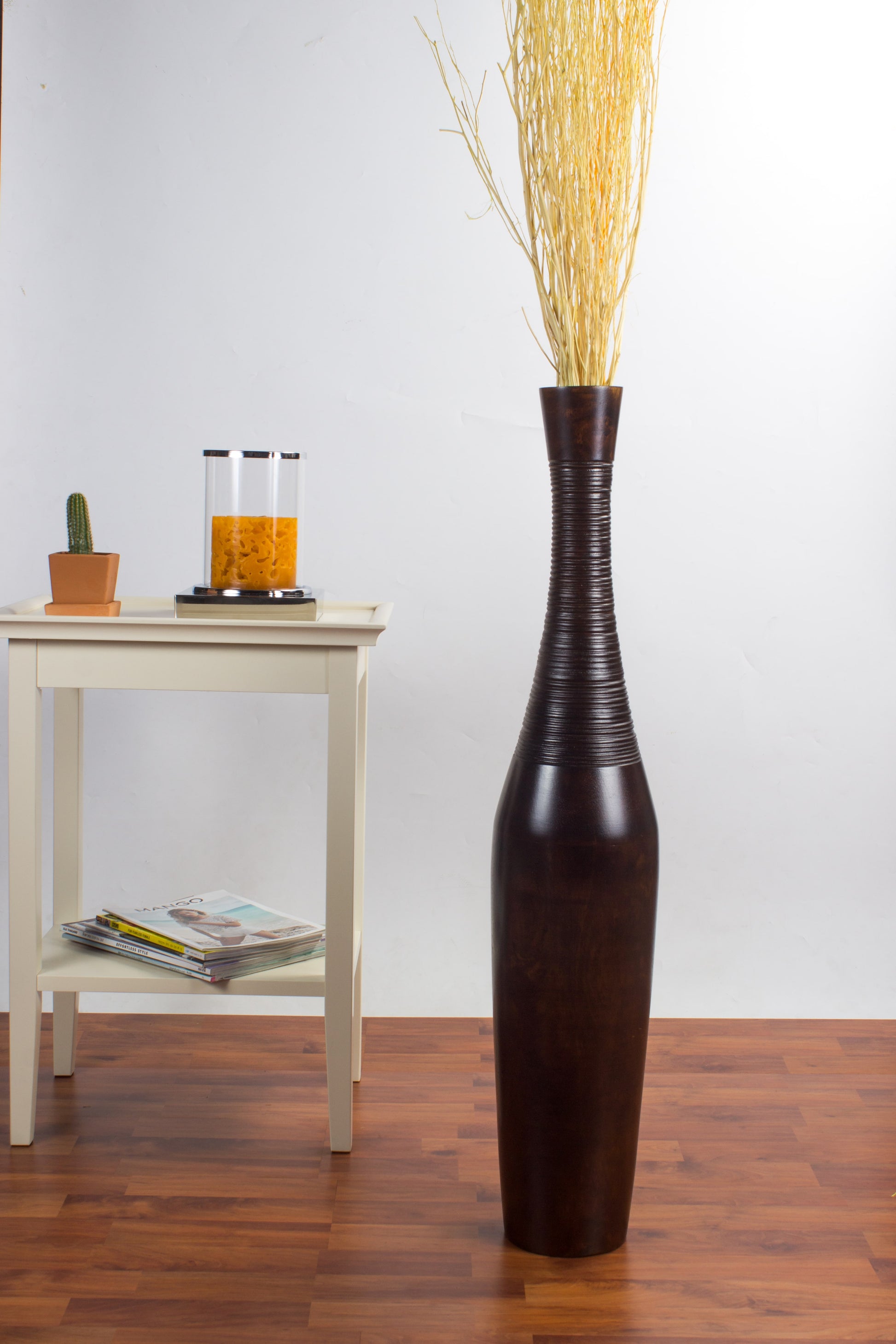 Large Mango Wood Floor Vase – Handcrafted Decorative Highlight from Thailand, 85 cm