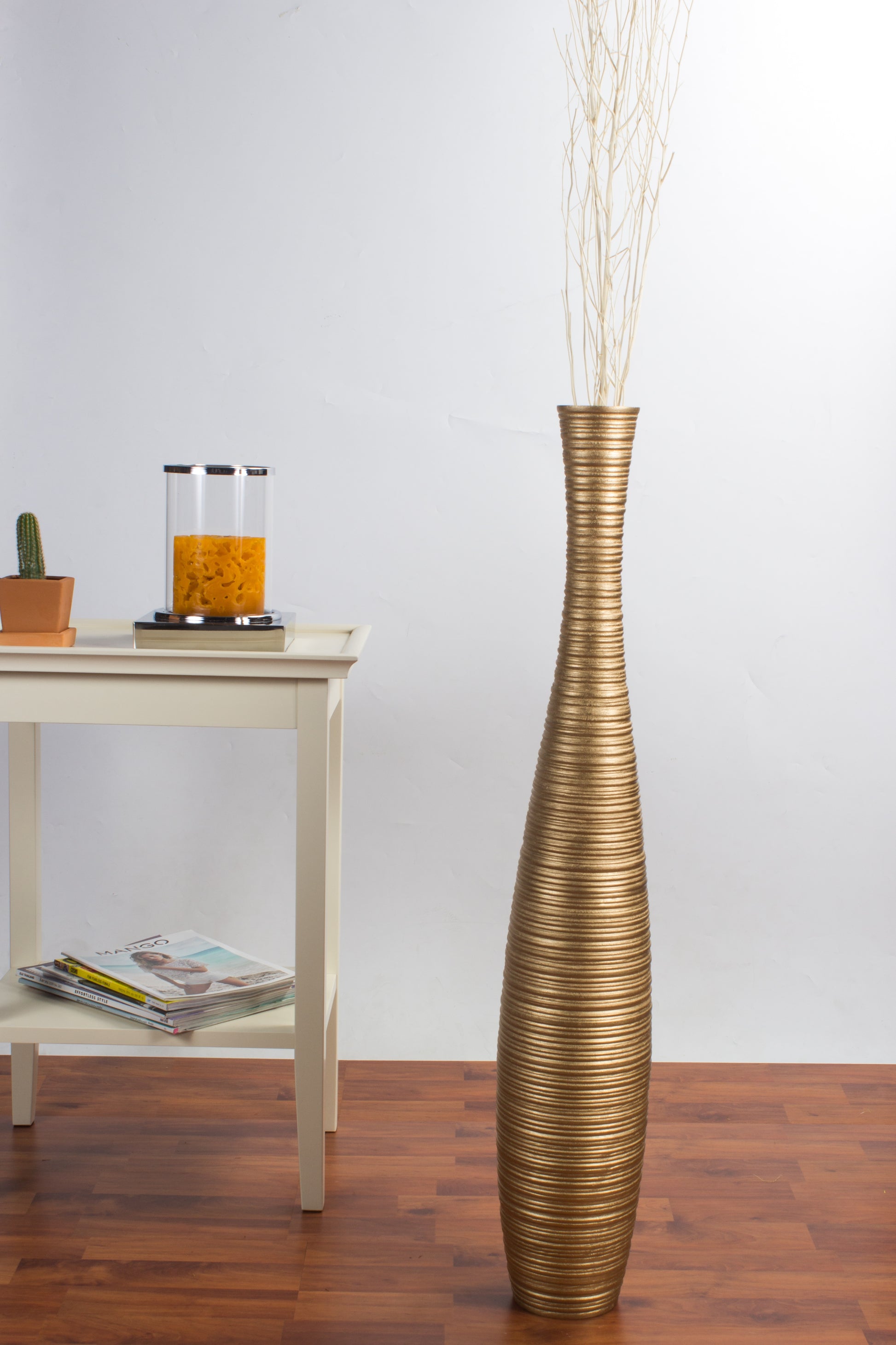 Large Mango Wood Floor Vase – Handcrafted Decorative Highlight from Thailand, 85 cm