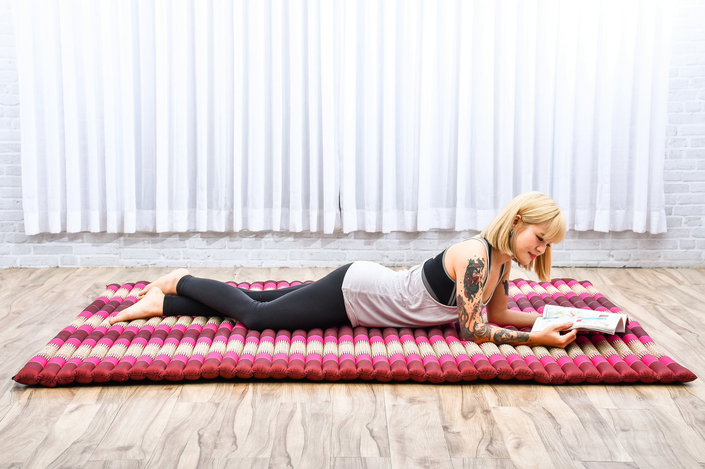 Kapok Roll-Up Mattress – Foldable Sleeping & Relax Mat with Cotton Cover for Home & Outdoor Use, Sf29 - Auburn, Pink, XL: 190x145 cm