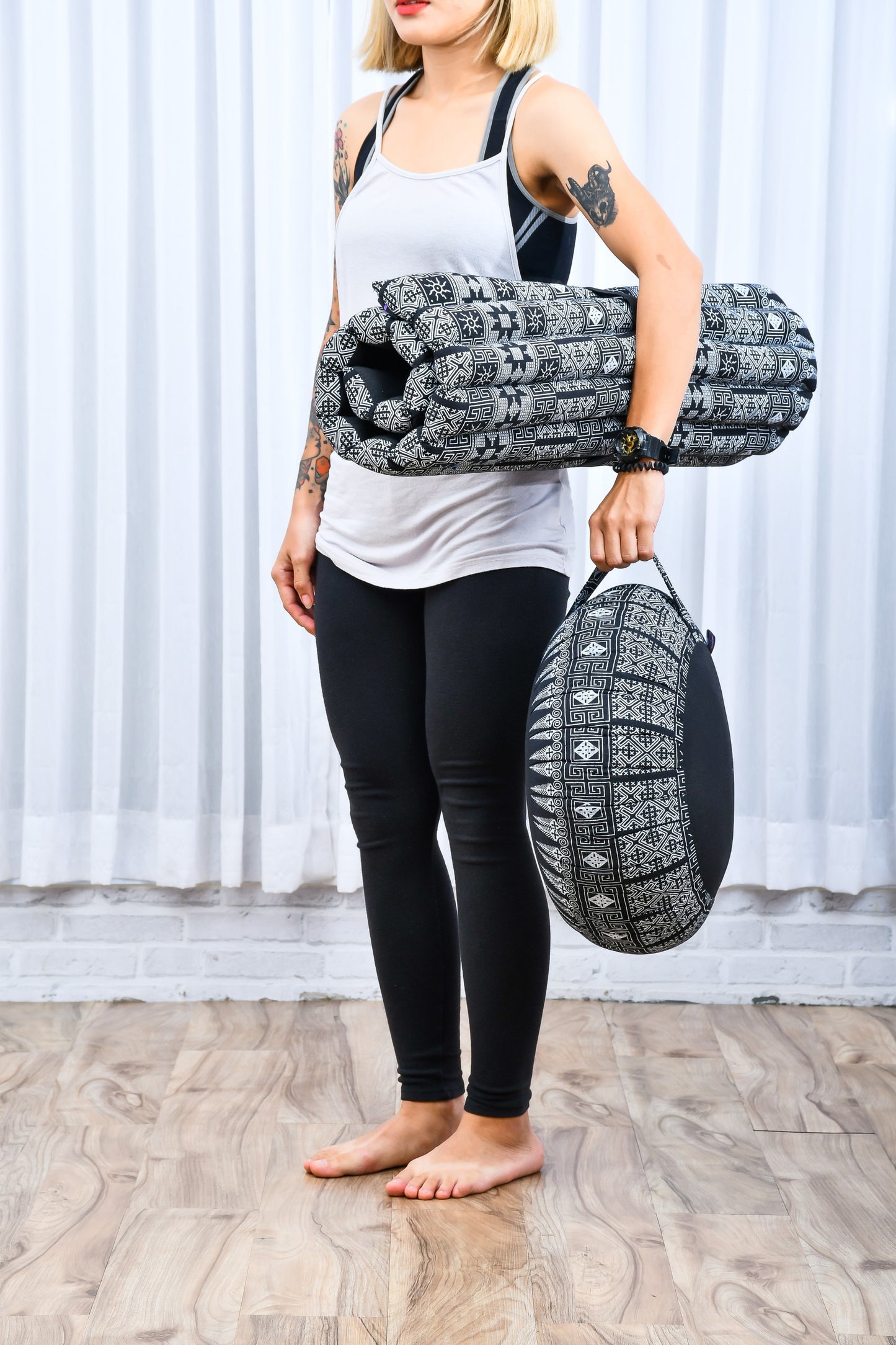 Kapok Meditation Cushion Set – Zabuton Mat & Zafu Seat Cushion with Cotton Cover, Cbt4 - Black