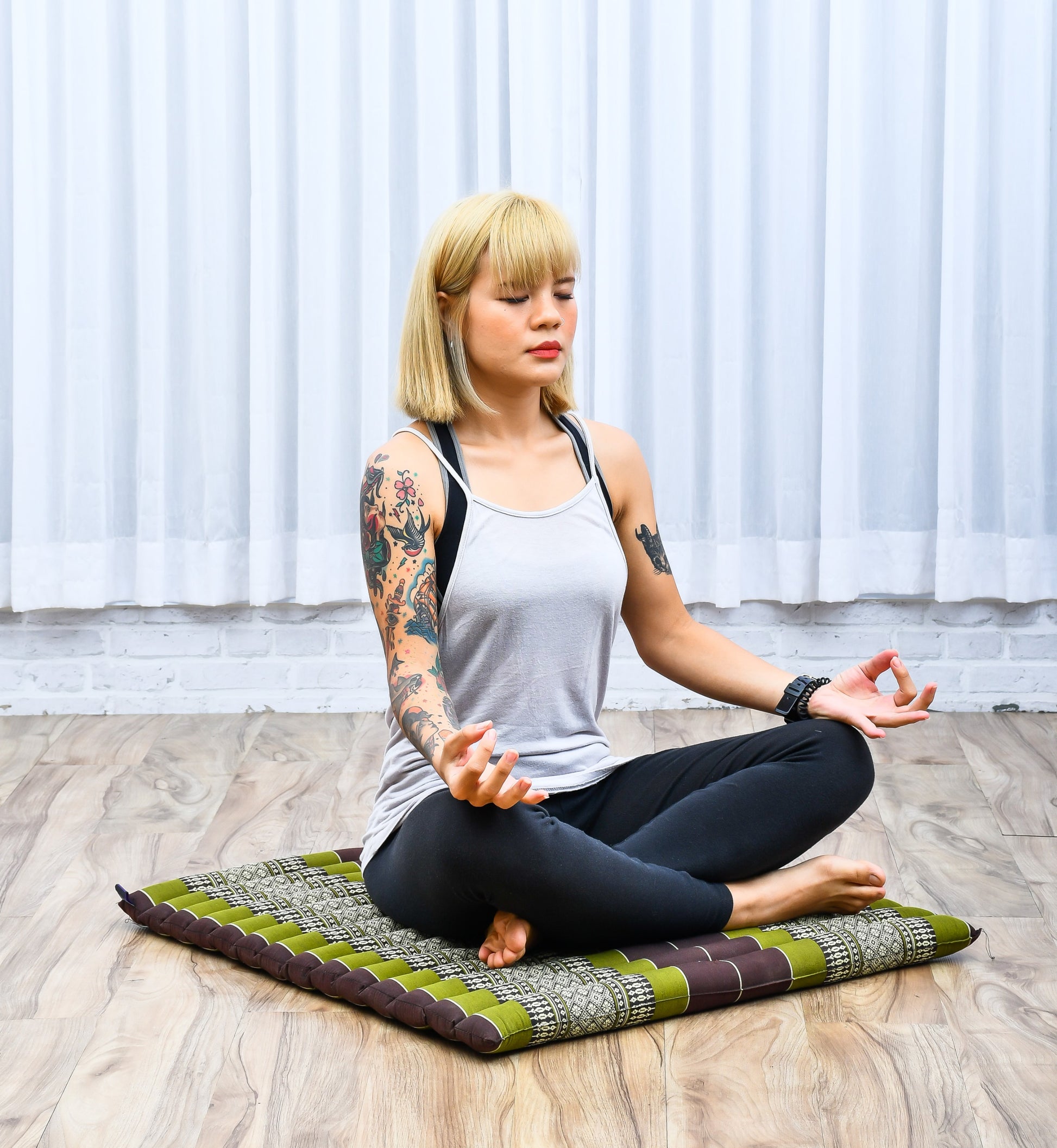 Large Kapok Zabuton Meditation Cushion – Rectangular Floor Mat with Cotton Cover, Sf20 - Brown, Green