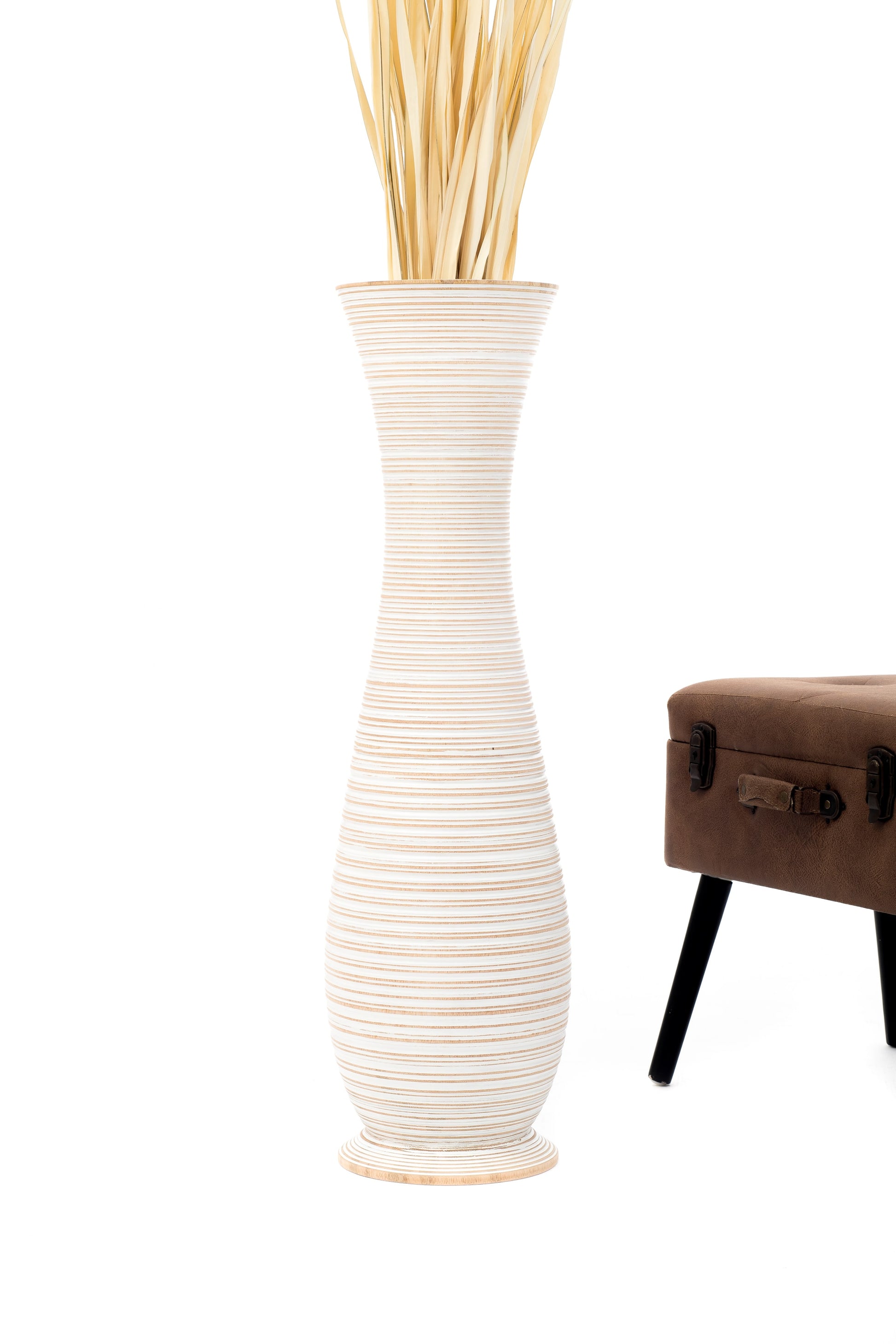 Large Mango Wood Floor Vase – Handcrafted Decorative Highlight from Thailand, 85 cm