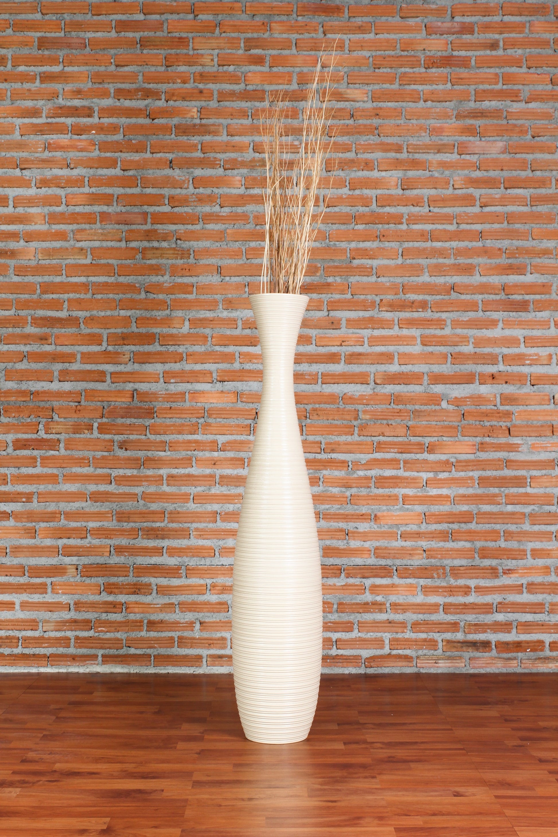 Large Mango Wood Floor Vase – Handcrafted Decorative Highlight from Thailand, 105 cm