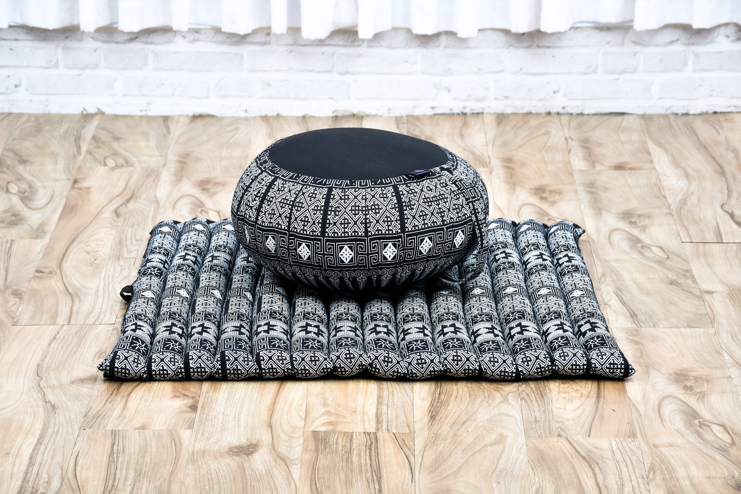 Kapok Meditation Cushion Set – Zabuton Mat & Zafu Seat Cushion with Cotton Cover, Cbt4 - Black