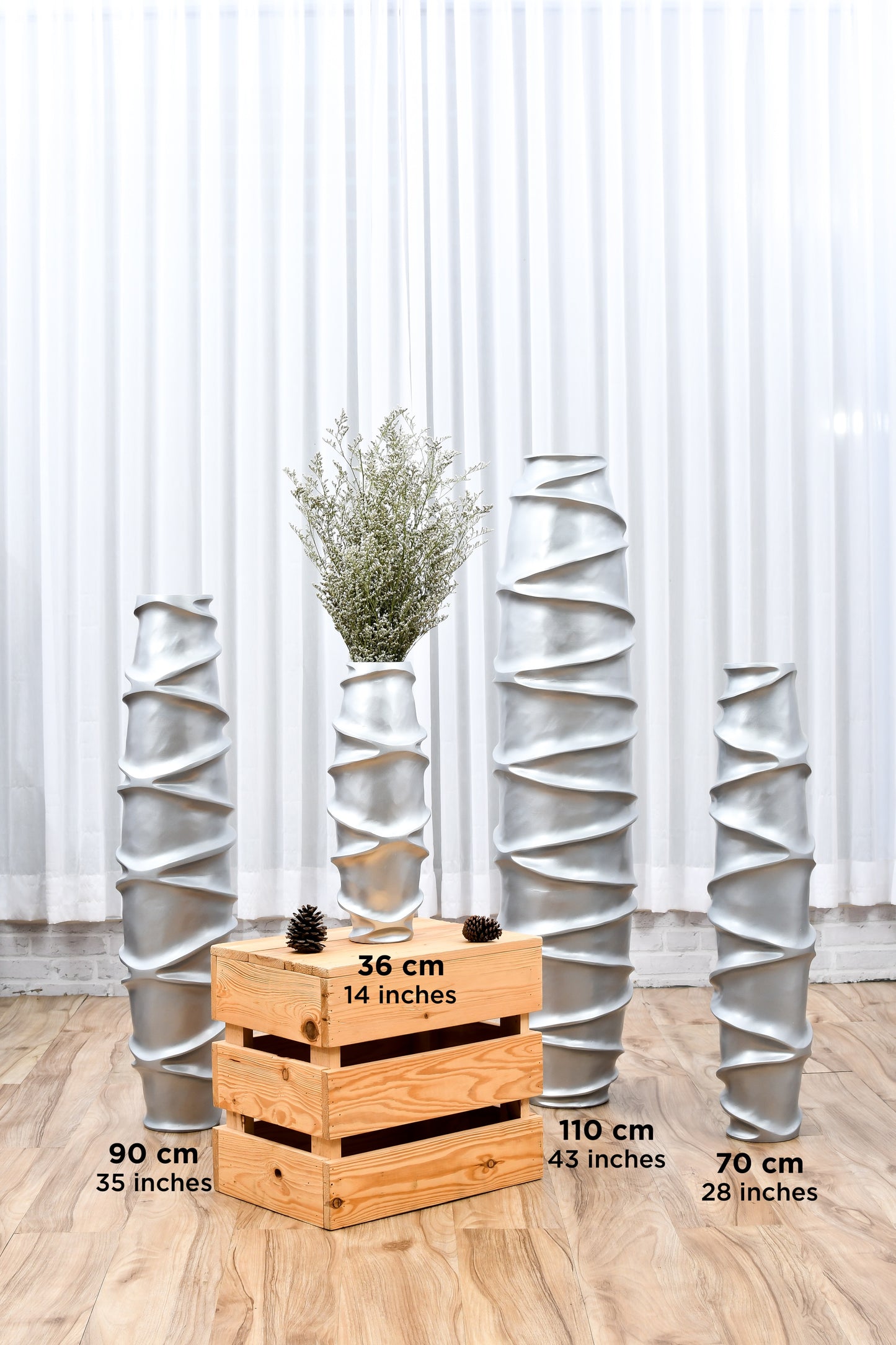 Large Mango Wood Floor Vase – Handcrafted Decorative Highlight from Thailand, silver, 65 cm