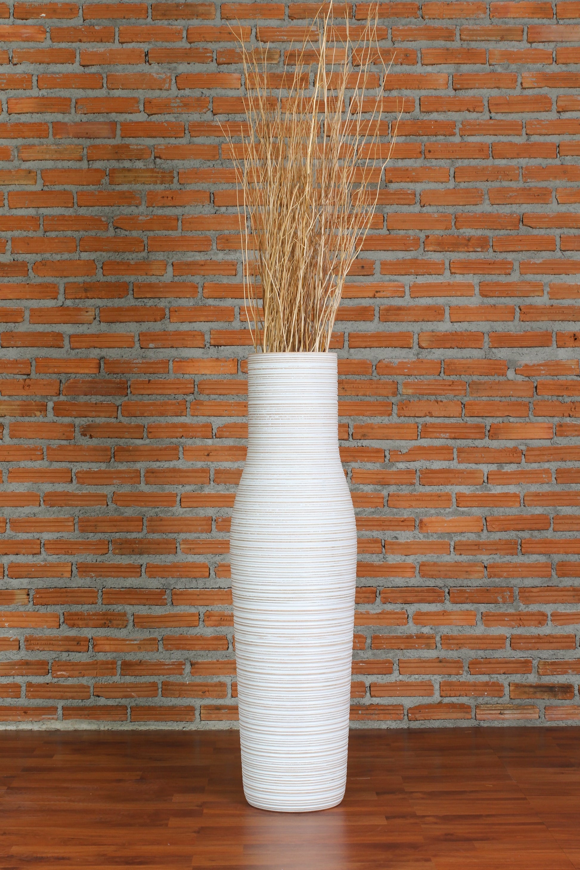 Large Mango Wood Floor Vase – Handcrafted Decorative Highlight from Thailand, 85 cm